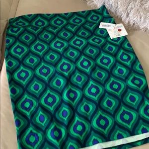 LuLaRoe Cassie skirt.nwt